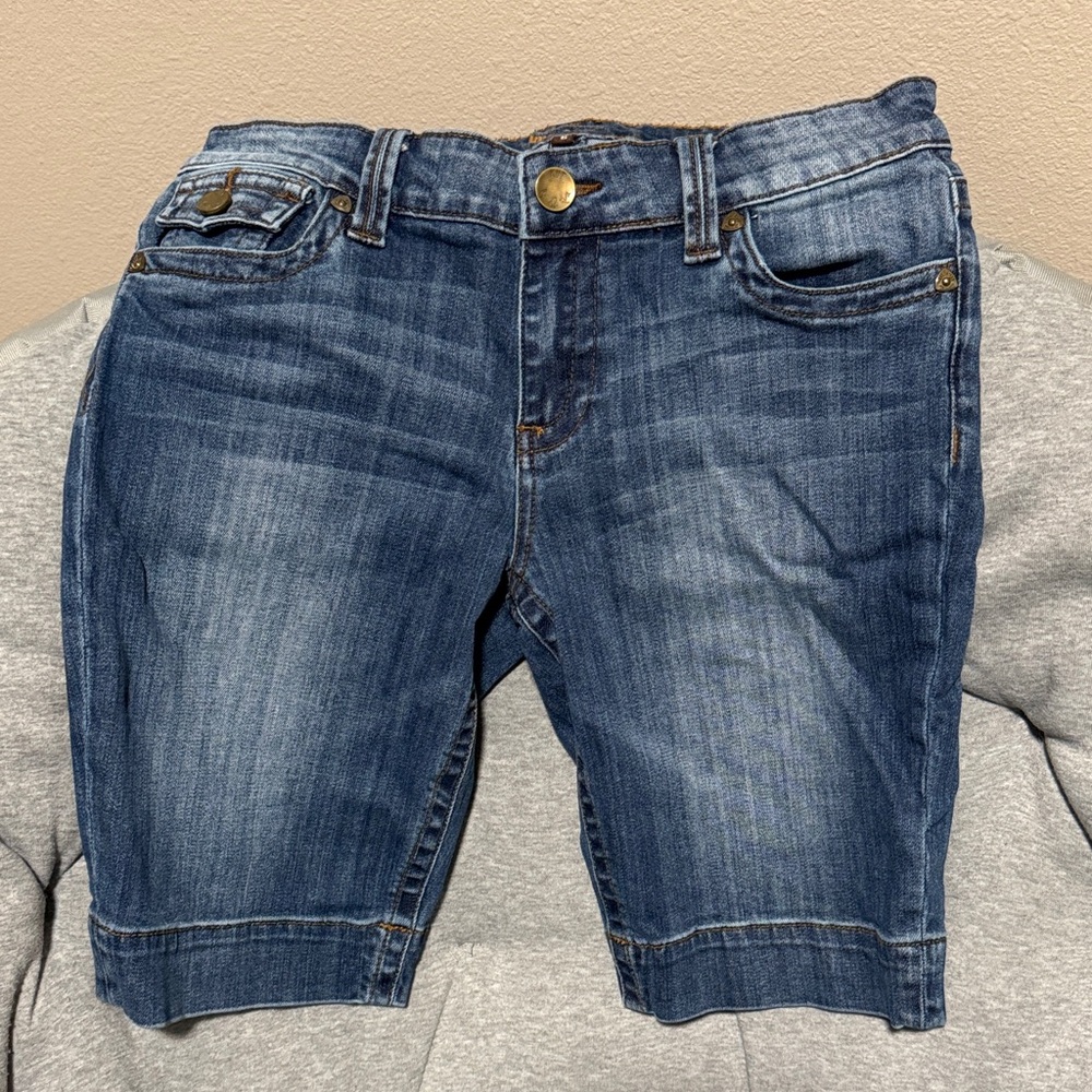 Kut from the Kloth Classic Blue Denim Shorts
